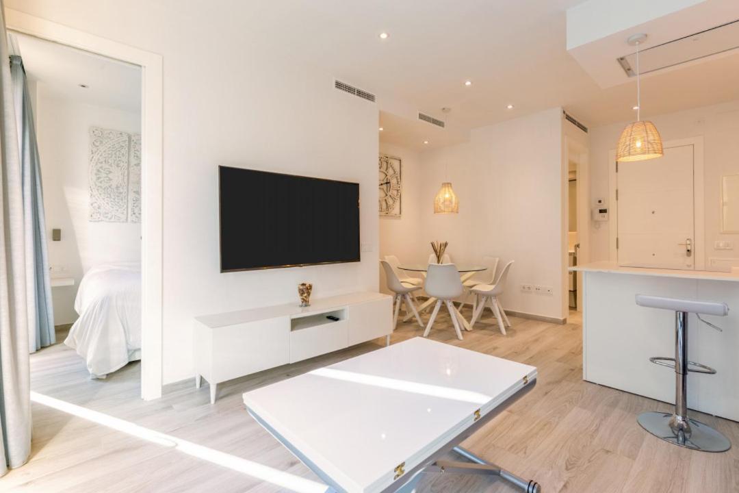 Minty Stay - Modern La Merced มาลากา ภายนอก รูปภาพ