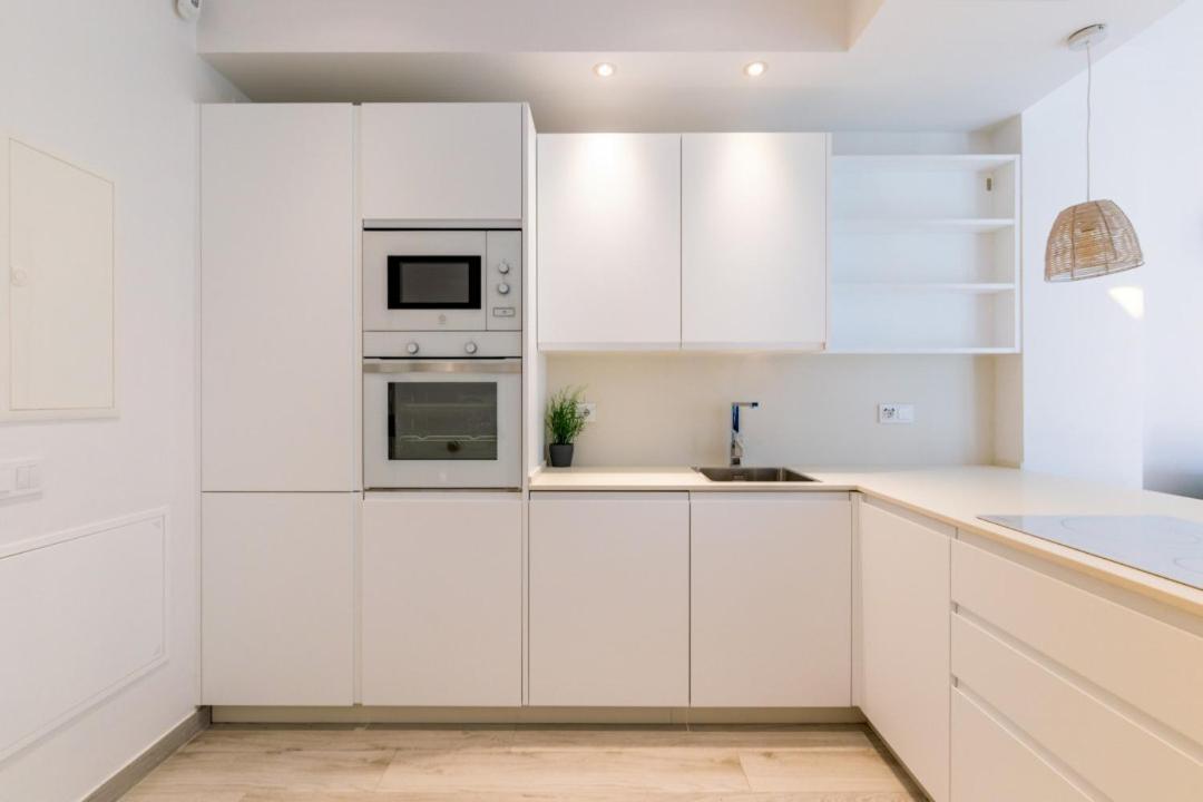Minty Stay - Modern La Merced มาลากา ภายนอก รูปภาพ